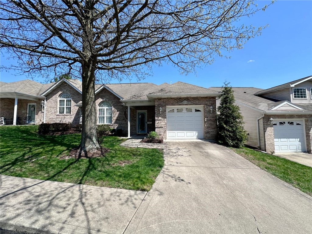 Newport Dr, Pittsburgh, PA 15235