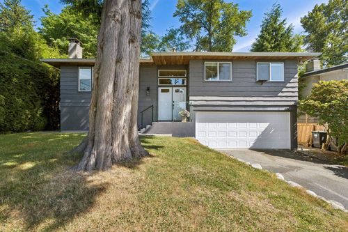 1214 Eastview Rd, North Vancouver, BC, V7J1L6 | Card Image