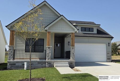 2125 N Broadway St, Wahoo, NE, 68066-1317 | Card Image