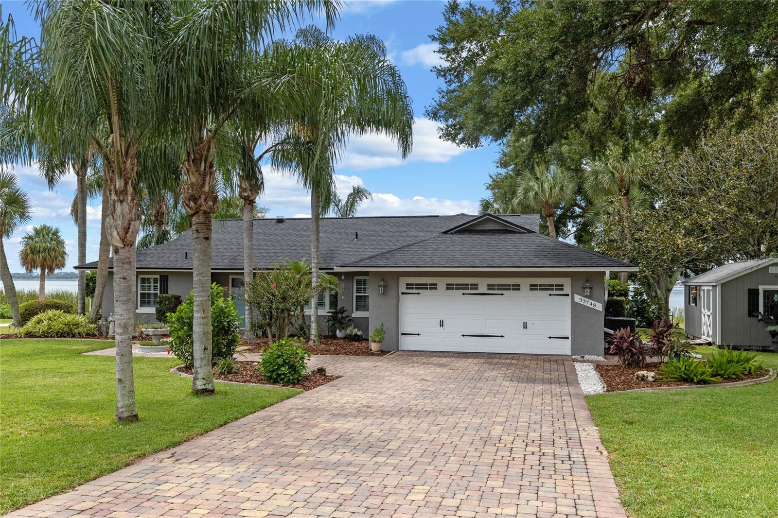 Picciola Dr, Fruitland Park, FL 34731