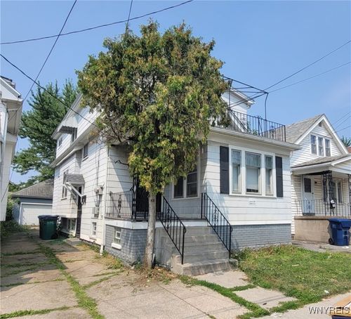 82 Hazelwood Ave, Buffalo, NY, 14215-3929 | Card Image