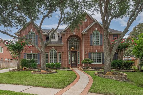 9 Foxworth Ct, Sugar Land, TX, 77479-5651 | Card Image