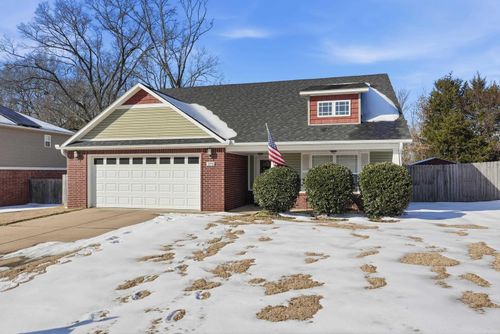 3755 Lazy Creek Trl, Conway, AR, 72032-8782 | Card Image