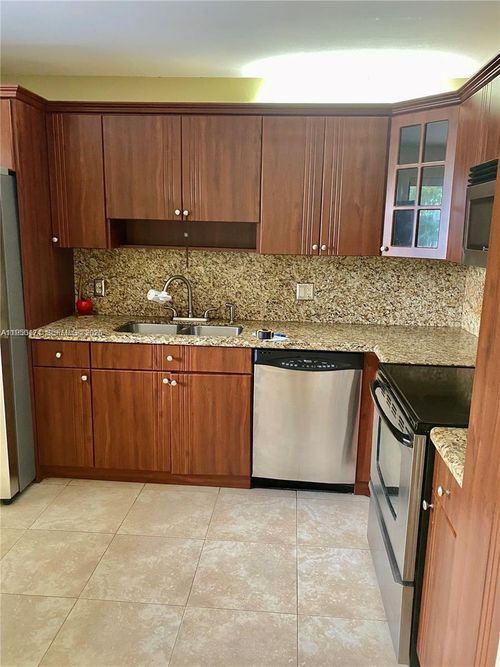 203-16541 Blatt Blvd, Weston, FL, 33326-1897 | Card Image