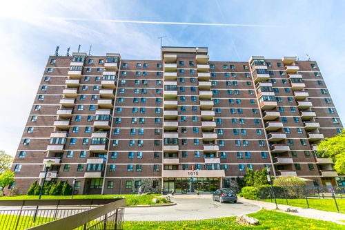 206-1615 Bloor St, Mississauga, ON, L4X1S2 | Card Image