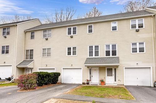 27-27 Towle Dr, Holden, MA, 01520-1267 | Card Image