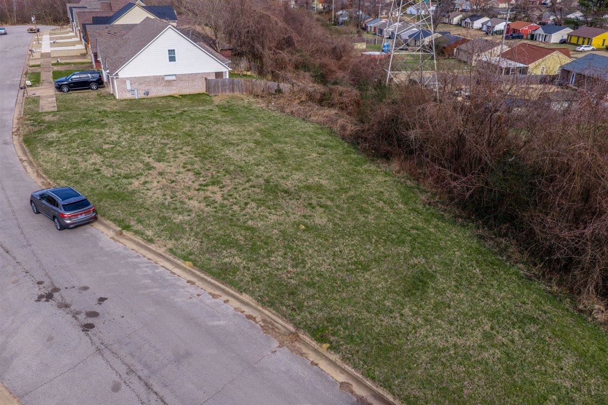 Land in Memphis 3