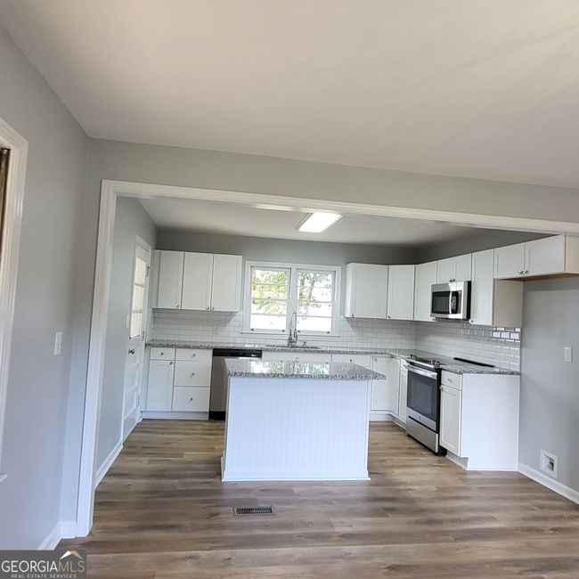 113 Anne Dr, House other with 3 bedrooms, 1 bathrooms and null parking in Warner Robins GA | Image 7