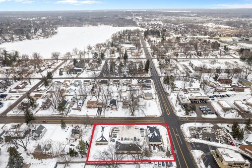2633 Division St N, North Saint Paul, MN, 55109-2352 | Card Image