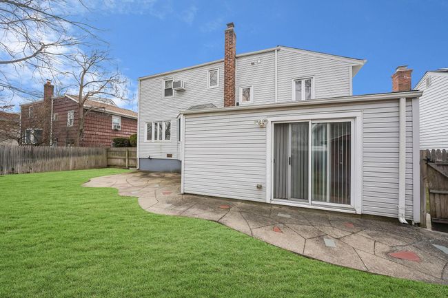Back of house Addition w/ Sliding Glass Doors | Image 36