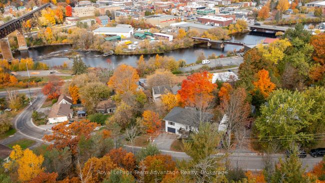 4 George St, House other with 3 bedrooms, 2 bathrooms and 6 parking in Parry Sound ON | Image 32
