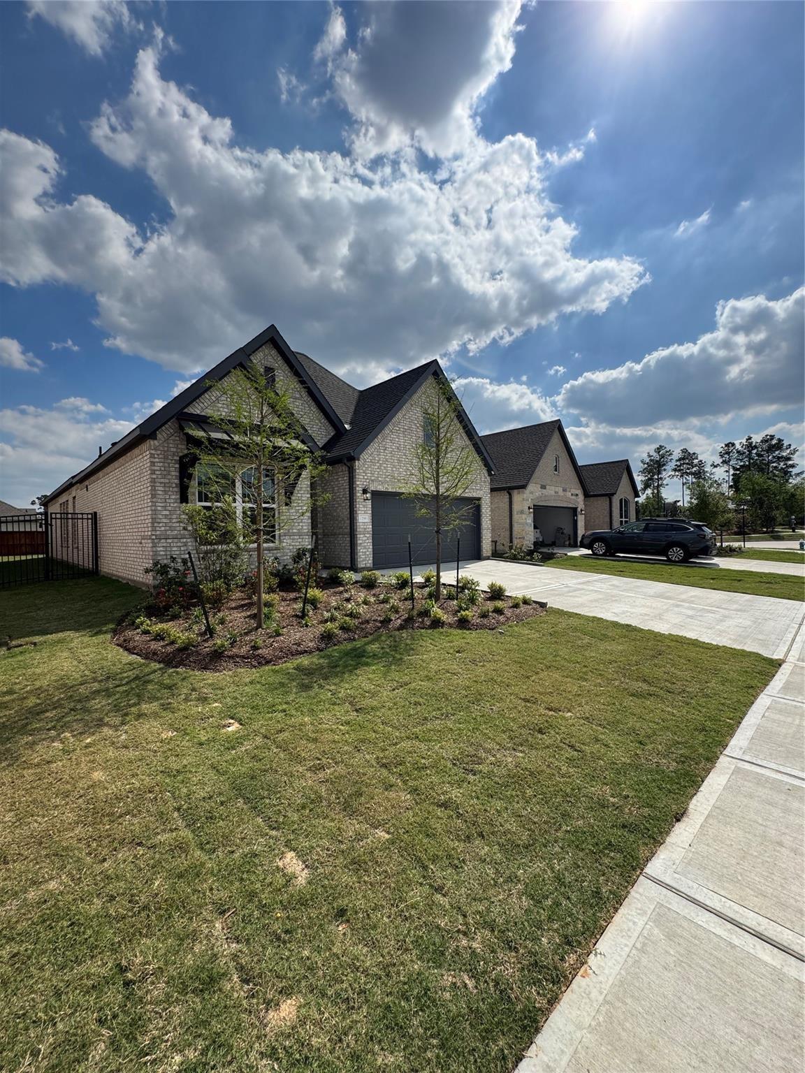 Residential Lease in Magnolia 2