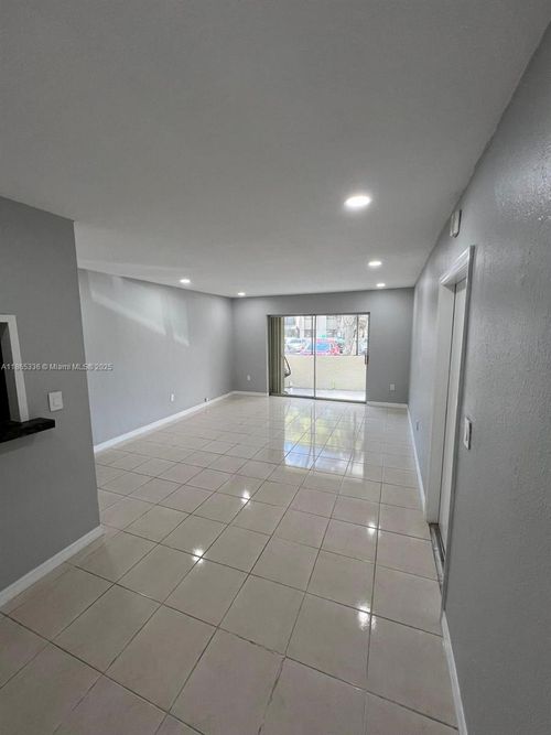 apt-d108-7953 Sw 104th St, Miami, FL, 33156-3641 | Card Image