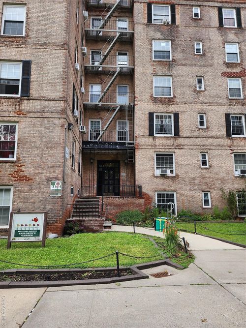 ddb-30 Hobart St, Woodside, NY, 11377-1463 | Card Image