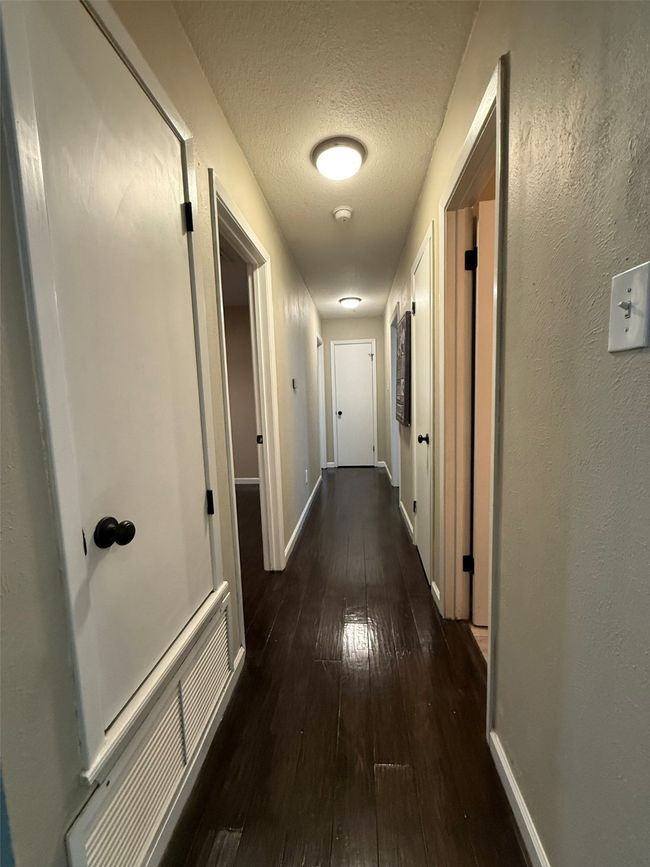 1502 Robin St, House other with 3 bedrooms, 2 bathrooms and null parking in Mineola TX | Image 25
