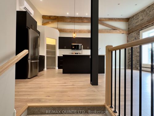 6-330 Victoria St N, Tweed, ON, K0K3J0 | Card Image