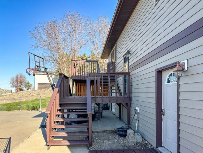 Deck | Image 61