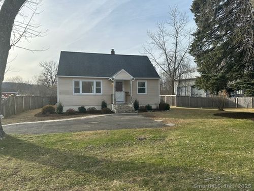 98 Wooster St, Bethel, CT, 06801-1829 | Card Image