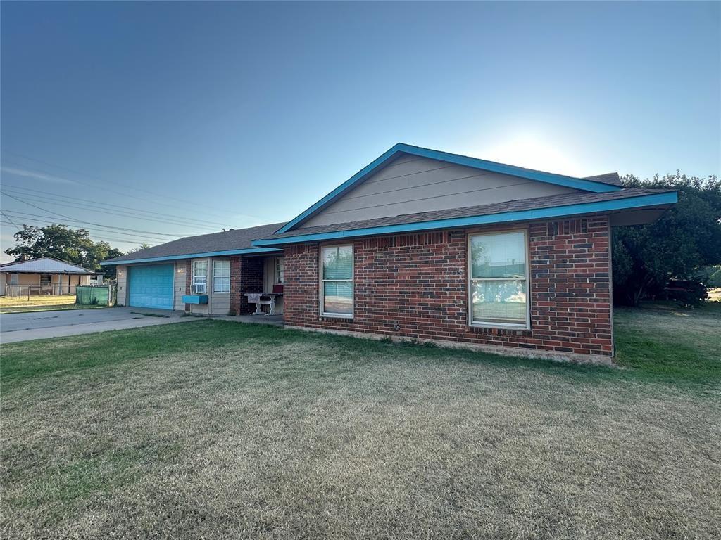 Jupiter St, Altus, OK 73521