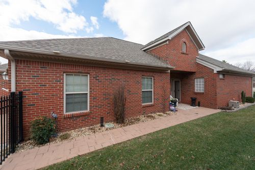 125 Avalon Path, Georgetown, KY, 40324-8884 | Card Image