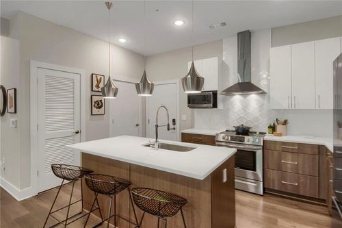 apt-305-112 Rogers St Ne, Atlanta, GA, 30317-2144 | Card Image