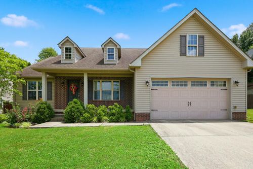 1037 Ashlyn Dr, Mount Sterling, KY, 40353 | Card Image