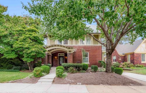 1642 Linden Ave, Memphis, TN, 38104-3825 | Card Image