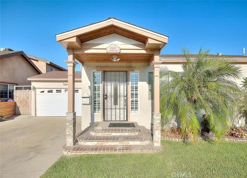 6442 Raymond Ave, Long Beach, CA, 90805-2634 | Card Image