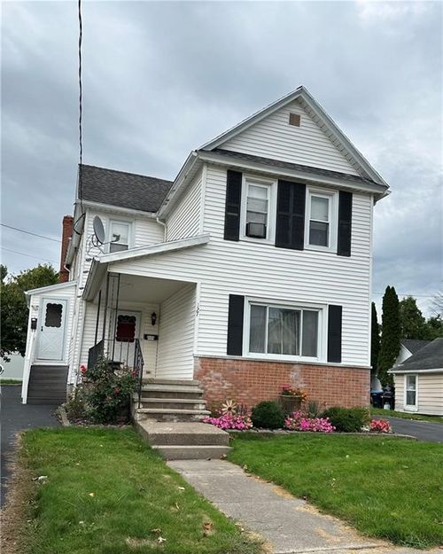127 Hutchins St, Batavia, NY, 14020-3607 | Card Image
