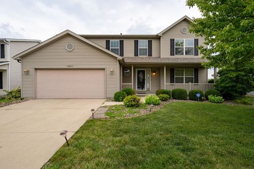 1401 Ballyshannon Dr, Bloomington, IL, 61704-4119 | Card Image