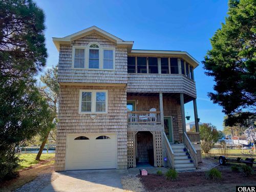 139 Roanoke Dr, Kill Devil Hills, NC, 27948-8623 | Card Image