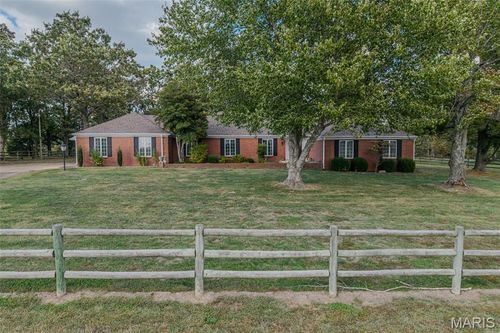21355A Ember Rd, Lebanon, MO, 65536 | Card Image
