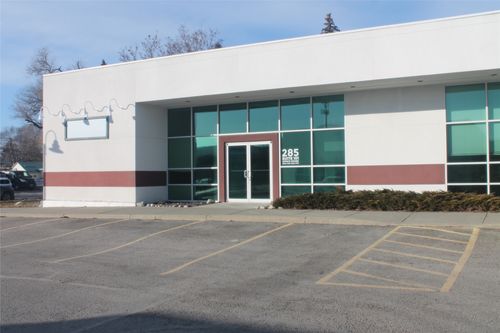 285 2nd Avenue West N, Kalispell, MT, 59901-3910 | Card Image