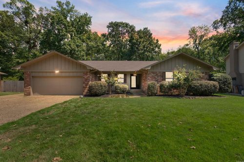 22 Dove Creek Cir, North Little Rock, AR, 72116-6402 | Card Image