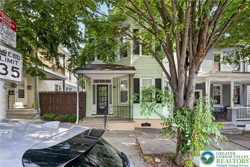 1319 Northampton St, EASTON, PA, 18042-4021 | Card Image