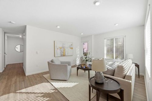 611 Maestro Ct, San Jose, CA, 95134-2606 | Card Image