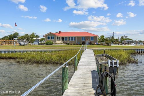 310 Lejeune Rd, Cape Carteret, NC, 28584-9262 | Card Image