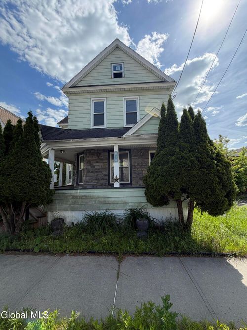 312 Division St, Amsterdam, NY, 12010-2210 | Card Image