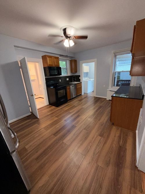 1-150 Sumner St, Stoughton, MA, 02072-3406 | Card Image