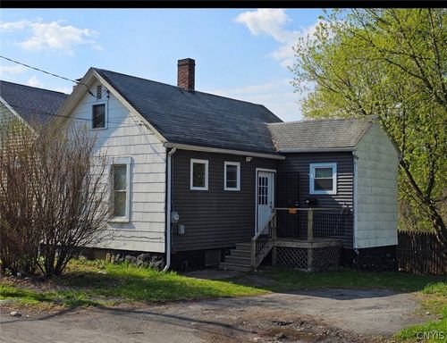 315 Spring St, Syracuse, NY, 13208-2827 | Card Image