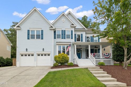 122 Brookbank Hill Pl, Cary, NC, 27519-8392 | Card Image