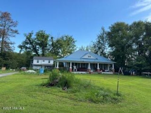2880 Catherine Lake Rd, Richlands, NC, 28574-5150 | Card Image
