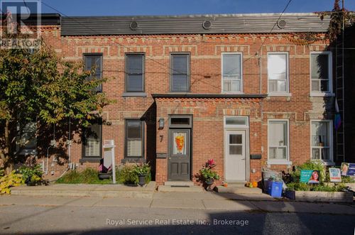 7 Bramley St N, Port Hope, ON, L1A3K7 | Card Image