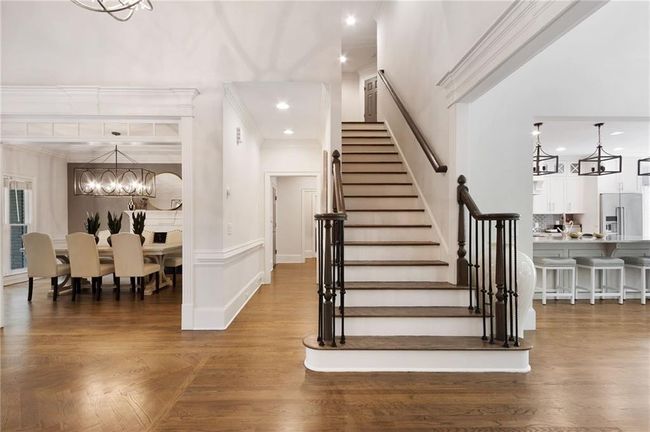 10635 N Edgewater Pl, House other with 5 bedrooms, 6 bathrooms and 5 parking in Johns Creek GA | Image 28