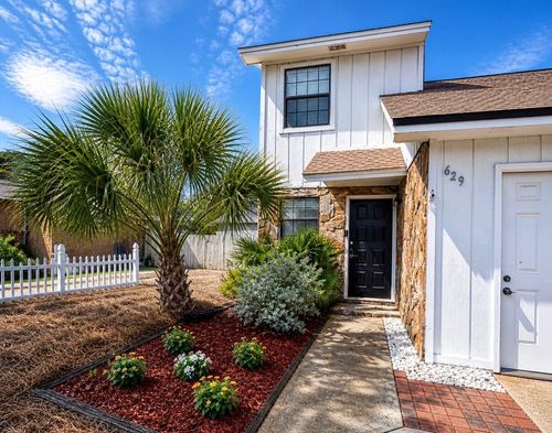 629 Sandalwood Dr, Destin, FL, 32541-2453 | Card Image
