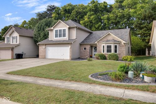 1015 Killian Dr, Mooresville, IN, 46158-7995 | Card Image