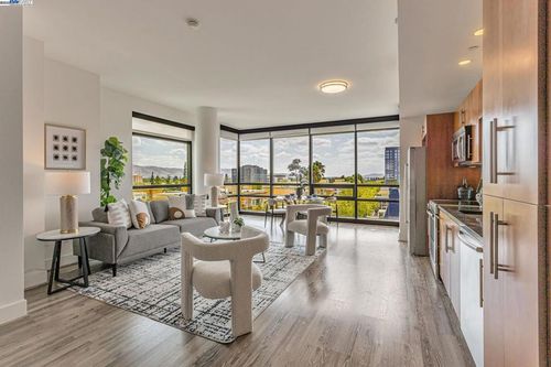 unit-804-88 E San Fernando St, San Jose, CA, 95113-2540 | Card Image