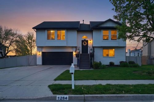1264 Brooke Ln, Farmington, UT, 84025-2076 | Card Image