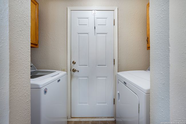 3800 Overlook Dr, House other with 2 bedrooms, 2 bathrooms and null parking in Schertz TX | Image 13