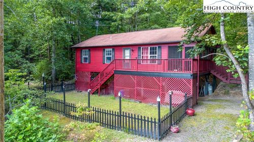 582 Deer Crossing Ln, Ferguson, NC, 28624 | Card Image